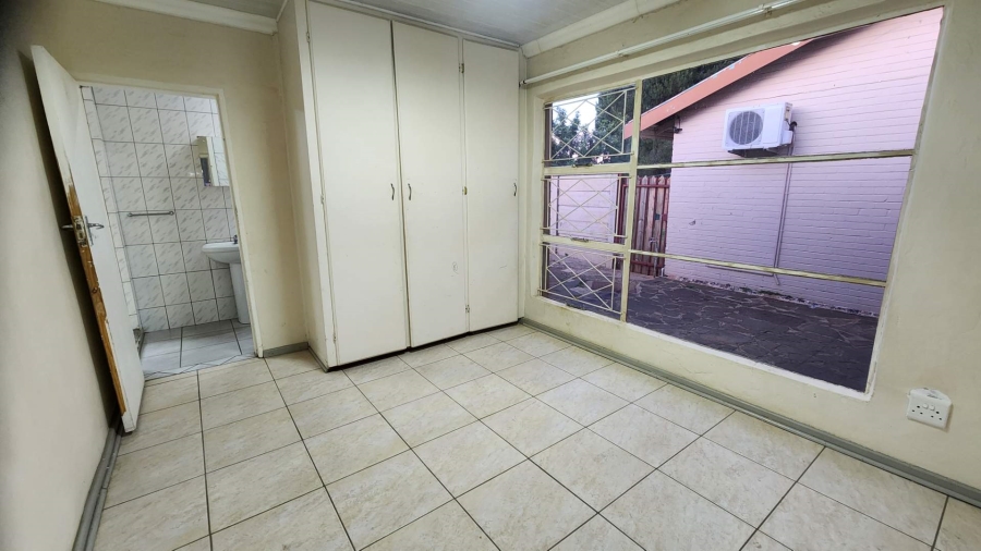 2 Bedroom Property for Sale in Fleurdal Free State